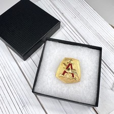 Budweiser Anheuser Busch Metal Crest Shield Logo Gold Red Enamel Magnet Gift Box picture