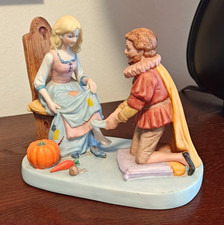 The Danbury Mint Disney Cinderella 12 Fairy Tale Porcelain Figurines Set picture