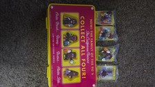vintage 1991 hardees california raisins series 4 plastic counter display case & picture