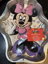 Vintage 1998 Wilton Disney Minnie Mouse Full Body Cake Pan Retired 2105-3602 picture