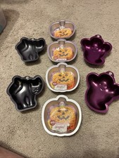 8 Wilton Halloween Mini Personal Baking Pans Bake Mold Treats Pumpkin Ghost Cat picture