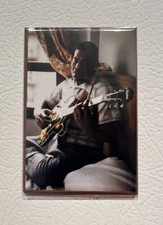 HOWLIN WOLF Blues Legend Playing Guitar Photo MAGNET 2x3
