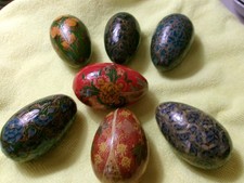 7 Handmade Kashmiri/Kashmir Lacquered Papier-mâché Art Easter Eggs. Vintage 1970 picture