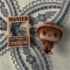 Monkey D. Luffy One Piece Mini Figure with Frame/Wanted Sign picture