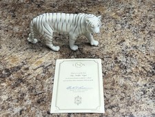 LENOX NOBEL WHITE TIGER -- Classic Ivory Fine China 24k -- W/ COA No Box picture