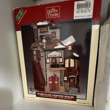 Lemax Harvest Crossing Porcelain Lighted Logging Co. House 2001 picture