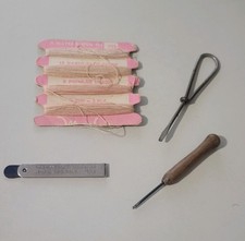 Lot of 4 vintage sewing machine tools and notions picture