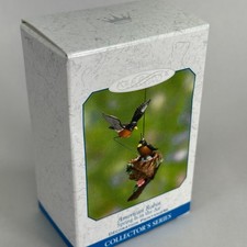 Hallmark American Robin Spring Is in the Air 2002 Ornament New picture