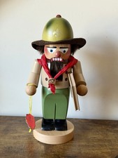 Steinbach Chubby Boy Scout Nutcracker 11” Germany Wood Handbook Original Tag picture