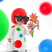 Yayoi Kusama Polka Dot Queen with Flower 29cm 11.4In Artist Designer Toy Figure picture
