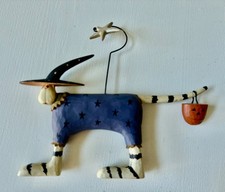 Williraye Studio Halloween Cat Witch Figurine Pumpkin Tail Star Wire Folk Art picture