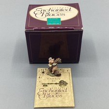 NOS WDCC Disney Enchanted Places Miniatures ~ Fifer Pig~ 3 Little Pigs-COA picture