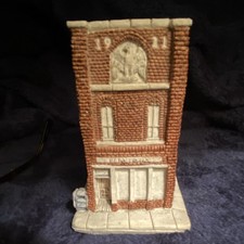 United Design Corp’s 1987 Main Street 015 Post Office  Building Cremo Cigars picture