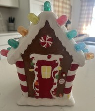 Hallmark 2008 Christmas Gingerbread House Gumdrops Light Up Musical WORKS picture
