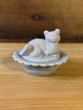 Mosser Glass Cat On Nest Glass Salt Cellar Gray Only  picture