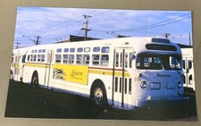 T1651 SEATTLE, WA. POSTCARD, BUS picture