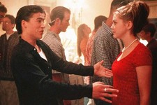 BEAUTIFUL ANDREW KEEGAN & Larisa OleyniK 8X10 PHOTO picture