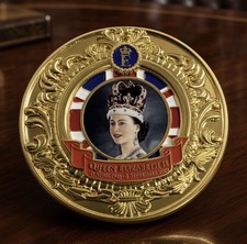 Queen Elizabeth II 2022 Platinum Jubilee Illustrated Commemorative UK Coin picture