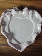 1997 New Holland Floral Inc. Pink heart-shaped plate 5.5
