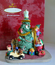 HALLMARK Keepsake -TRIMMING SANTA'S TREE - 1997 - Studio Edition - Signed - NEW picture