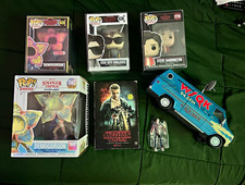 Stranger Things Mixed Lot Demogorgon & Steve Harrington Bundle Exclusive picture