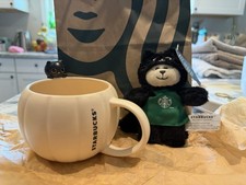 Starbucks pumpkin Cat Mug + Bearista Keychain 2026 Limited Edition Halloween picture
