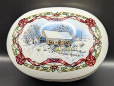 Heritage House Melodies of Christmas Music Limited Edition Music Box picture