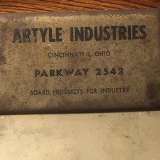 Vintage ARTYLE INDUSTRIES Cincinnati Ohio PARKWAY advertising Metal Clipboard picture
