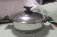 VTG Rena Ware 3 Ply 18-8 Stainless Steel 2 Quart Sauce Pan & Lid 8.5” picture