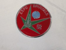 Vintage 1958 World's Fair Expo Brussels Belgium Atomium Token Button picture
