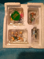 Department 56 Heritage Village Nicholas Nickleby 4pc Porcelain Painted picture