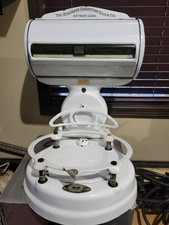 Antique White Computing Scale , 24 lb Capacity,  Store Scale. LOCAL PICK UP ONLY picture