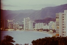 c1970's 35mm Slide, Waikiki Beach Honolulu Hawaii Skyline Resort bay mountain picture