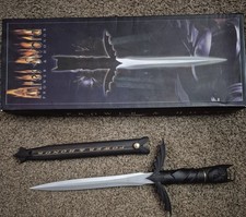 BATMAN POWER & HONOR WROUGHT IRON & STAINLESS STEEL SWORD & SHEATH DC Comics VGU picture