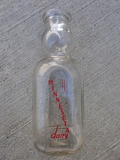 HTF Vintage 1940s Minnesota Dairy Cream Top Quart Milk Bottle Embossed Patent picture