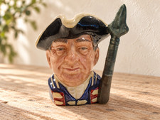 Royal Doulton D6578 Williamsburg Guardsman Toby Character Jug Mug Small 5