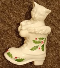 Vintage 1997 Lenox Annual Holiday Cat in Christmas Boot Porcelain Ornament Figur picture
