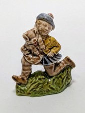 Wade England Large Nursery Rhyme Porcelain Figurine Tom the Piper's Son Blow Up picture