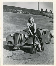 Marilyn Monroe – Vintage Original 1953 Singer Roadster Sports Car Photograph picture