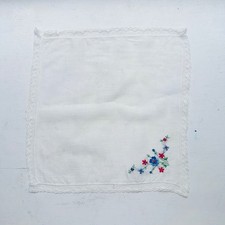 Vintage White Cotton Handkerchief Floral Embroidery Scalloped Lace Trim Wedding picture