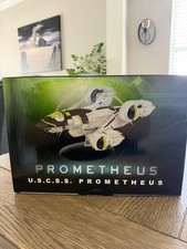 Alien USCSS Prometheus XL Replica Ship by Eaglemoss Hero Collector Rare w/book picture