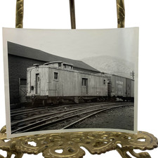 Vintage Pennsylvania Caboose Southern Boxcar Railroad Photo 4x5 B&W Gelatin Orig picture