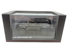 Kyosho black land cruiser 250 picture