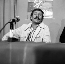 Algerian director Mohammed Lakhdar-Hamina gives a press conference- Old Photo picture