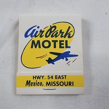 Vintage Air Park Motel Mexico Missouri Full Unused Matchbox NOS 50 in BOX picture