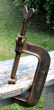 VINTAGE 1867 KINGSLEY PAT (dec10-67) QUICK RELEASE  CAST STEEL WOODWORKING CLAMP picture