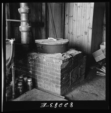 Photo:Honey Brook Pennsylvania 1942 Amish Home Dutch Stove Soup Jelly FSA picture