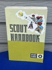 Vtg 1972 Boy Scouts of America Scout Handbook BSA 8th Ed 1st Printing PRISTINE picture