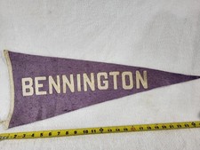 Vintage Bennington Vermont Felt Pennant Souvenir Travel Flag Purple Cream picture