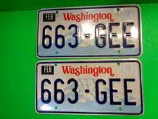 1991-1999 vintage Washington License Plate Pair for YOM #663 GEE picture